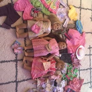 american girl dolls, 2 mini dolls, accessories
